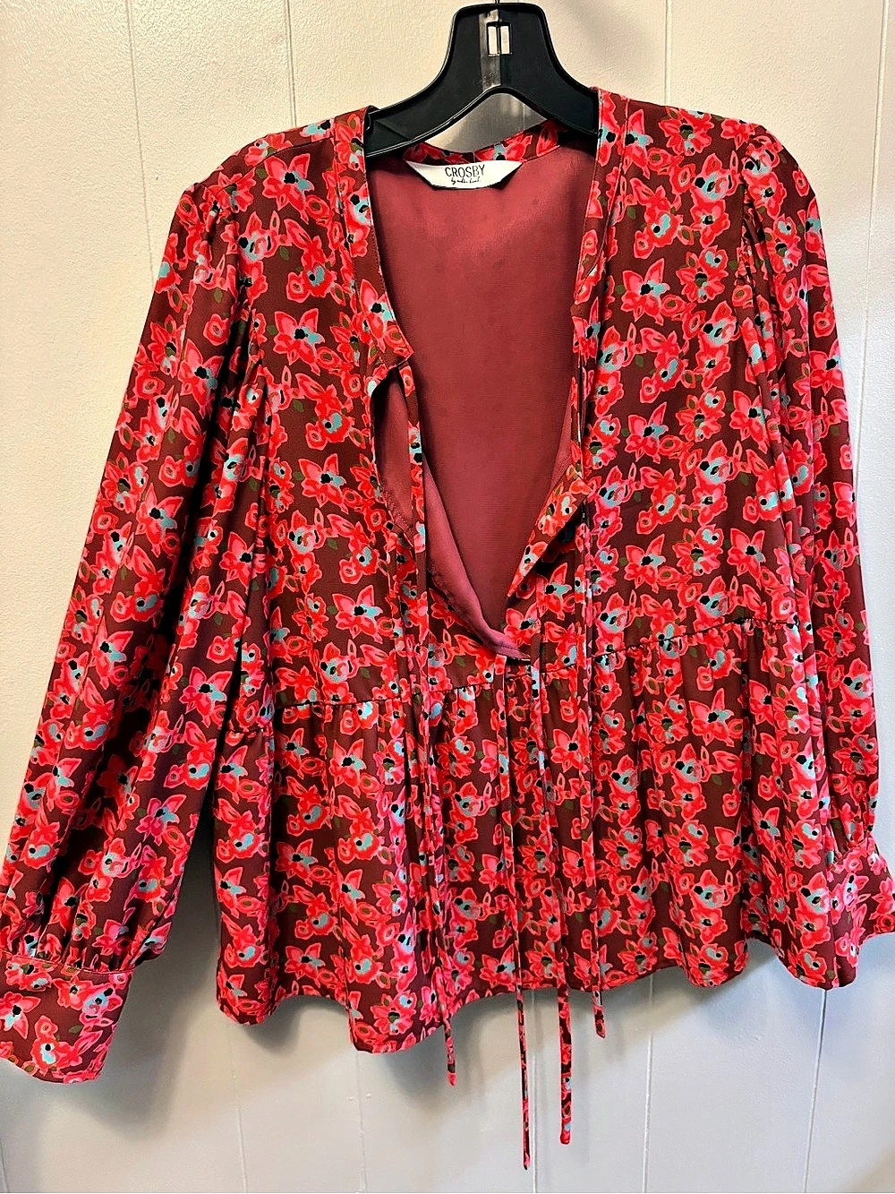 Crosby Floral Peplum Top in Red & Black Like New